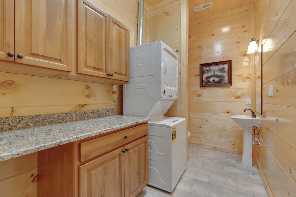 Smoky Mountain Splash - photo 45