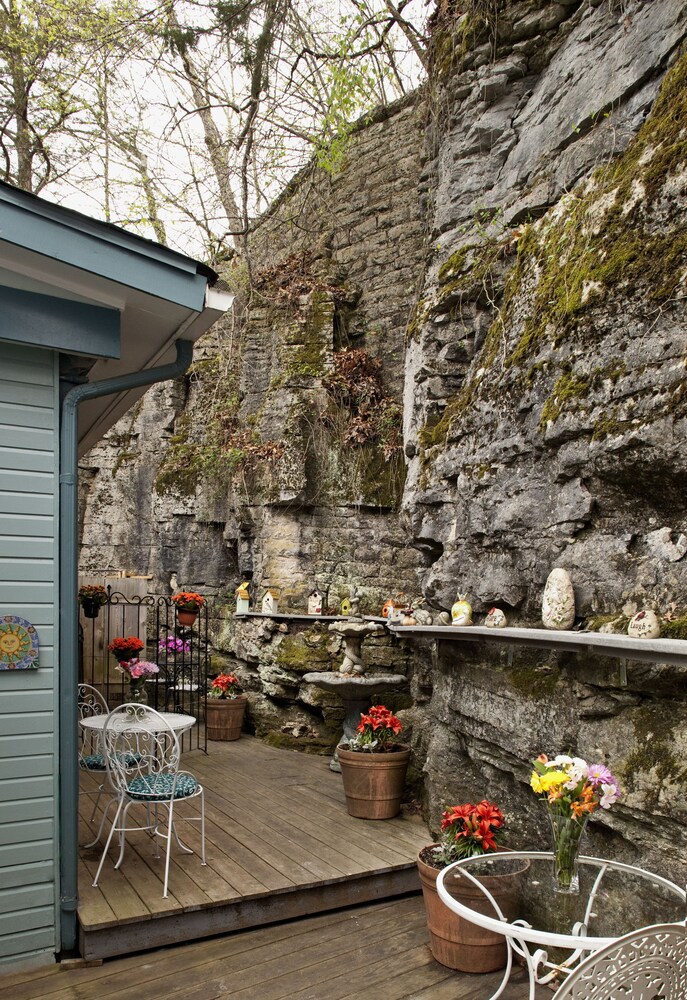 Cliff Cottage Inn Victorian B&B and Boutique Hotel - photo 37