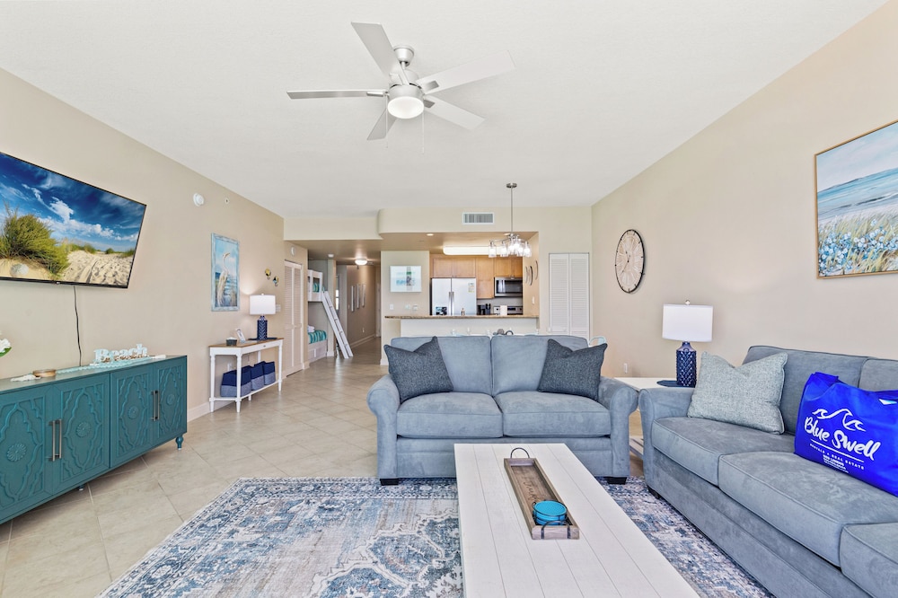 Beautiful 5th Floor Aqua Resort Unit With Direct Ocean Views Sleeps 8 - photo 16