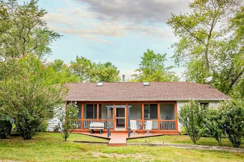 Four Bedrooms A Beach — Lakeside