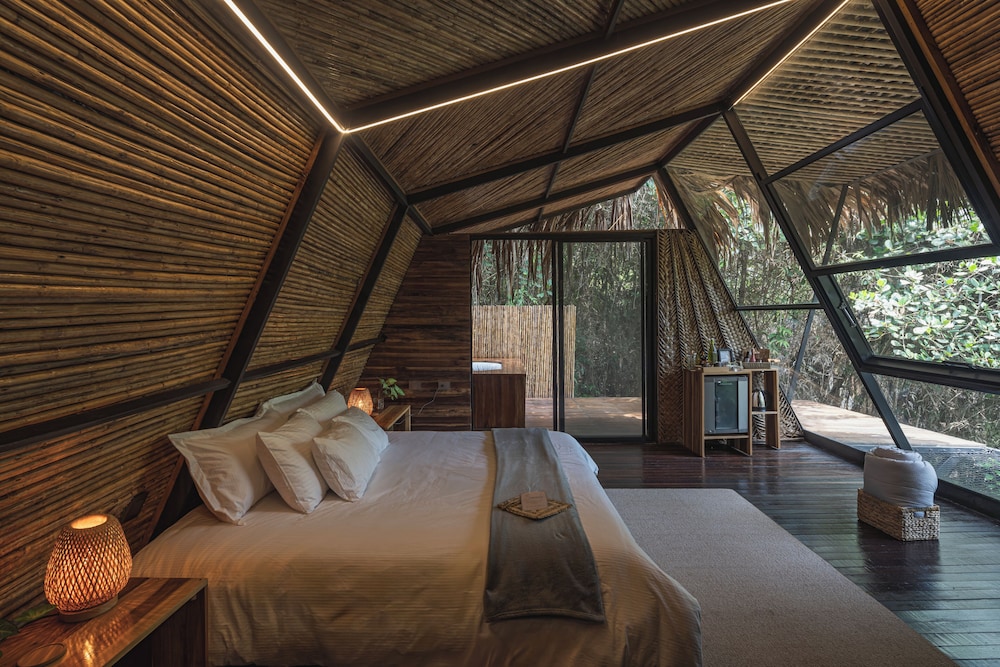 Ecolodge Palonegro — 5-Star Luxury Hotel in Lebrija, Colombia