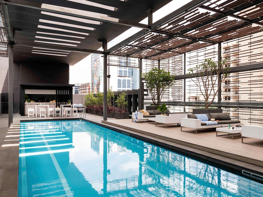 Novotel Perth Murray Street — 4-Star Luxury Hotel in Perth, Australia