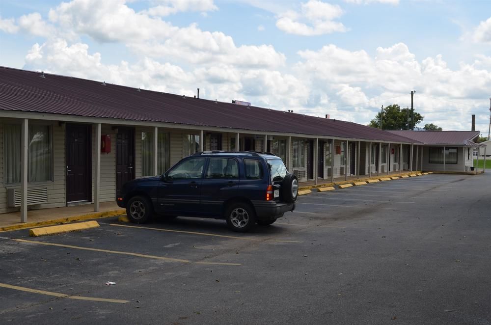 Liberty Inn Motel - photo 12