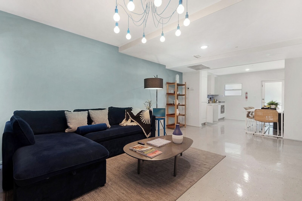Roami at 250 Collins - photo 89