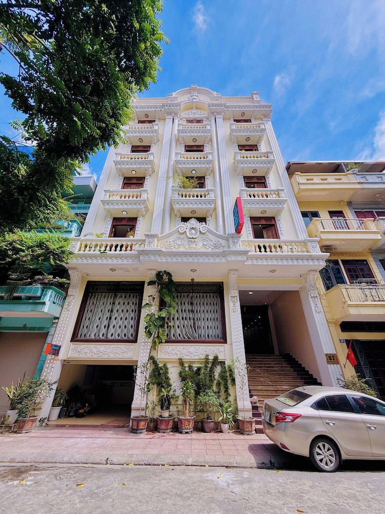 Sky 2 Hotel in Bac Ninh, Vietnam