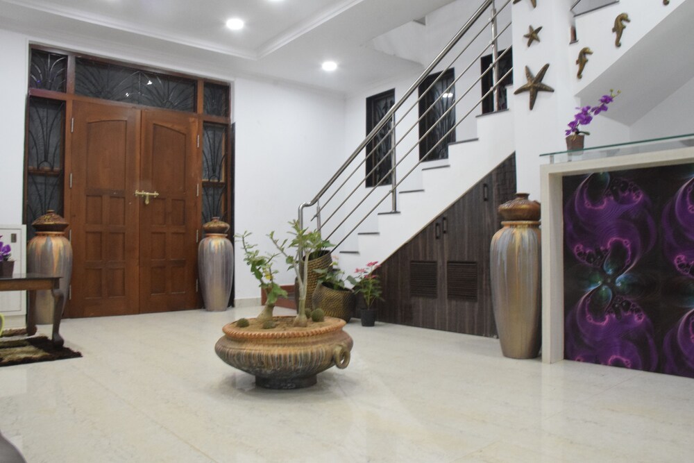 Hotel Sky Light Royal Stay — Candolim — photo 2