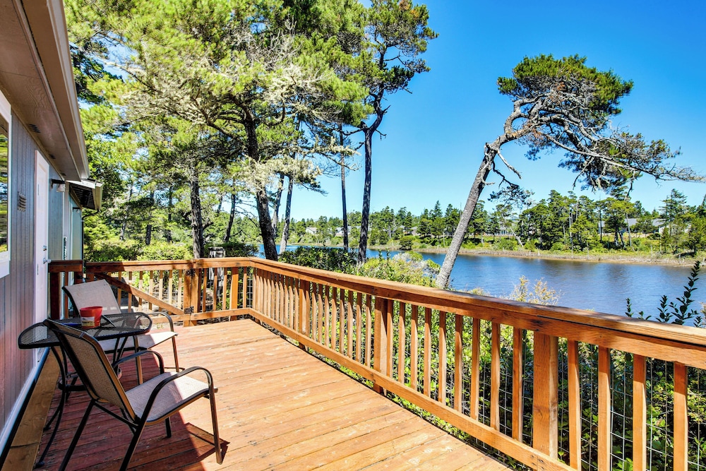 Quiet Lakefront Retreat 2 Mi To Heceta Beach — Florence