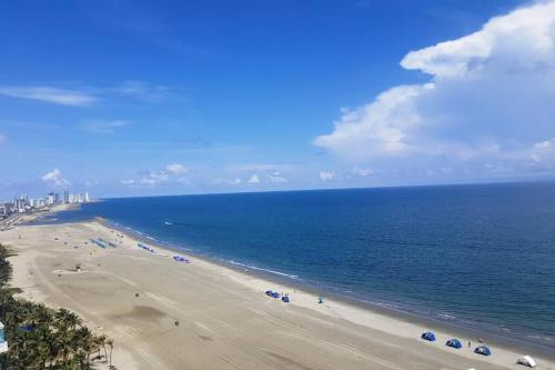 Morros Cartagena junto al Hotel las Américas Edificio Spiaggia salida a playa in Cartagena, Colombia