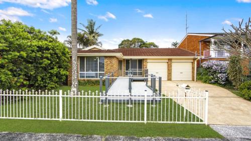 Fairhaven Retreat Accessible Accommodation — Ettalong Beach