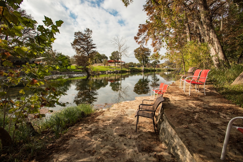 Gruene River Hotel & Retreat - photo 77