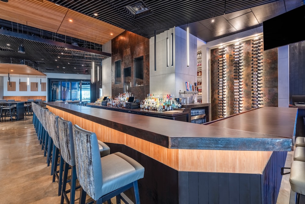 Crowne Plaza Kearney by IHG - photo 69
