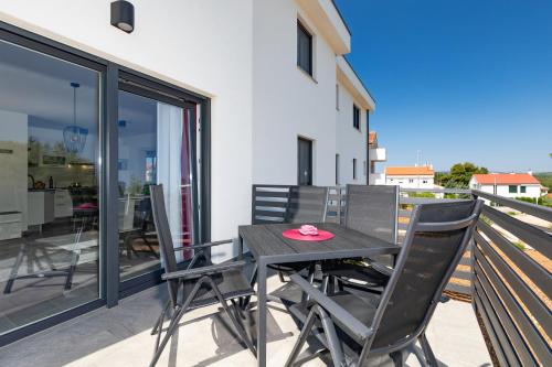 Apartman Bura — 4-Star Luxury Hotel in Punat, Croatia