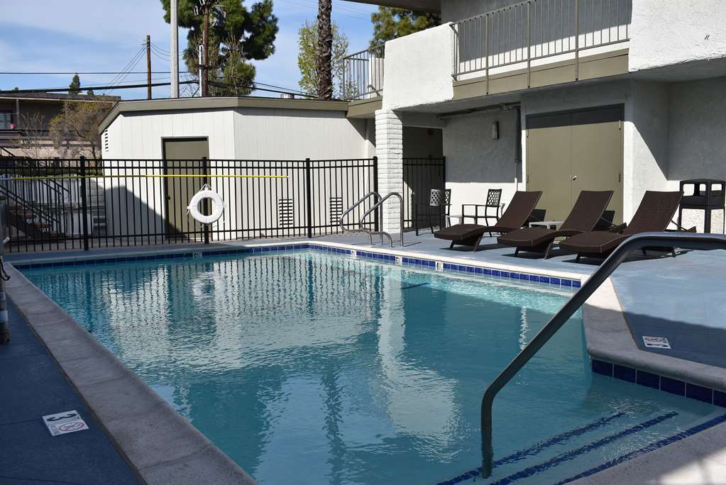 Signature Anaheim Maingate - photo 25