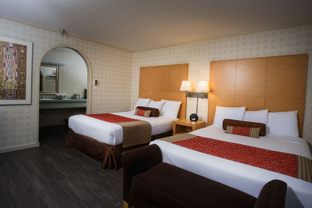 Menlo Park Inn - photo 7