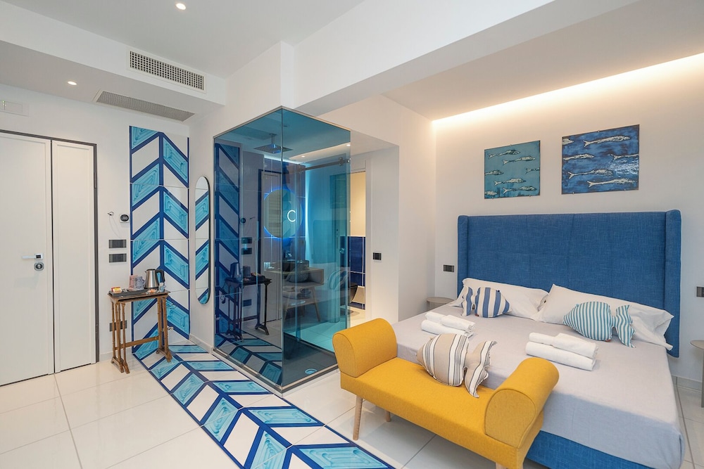 Maiori Suites — 4-Star Luxury Hotel in Maiori, Italy