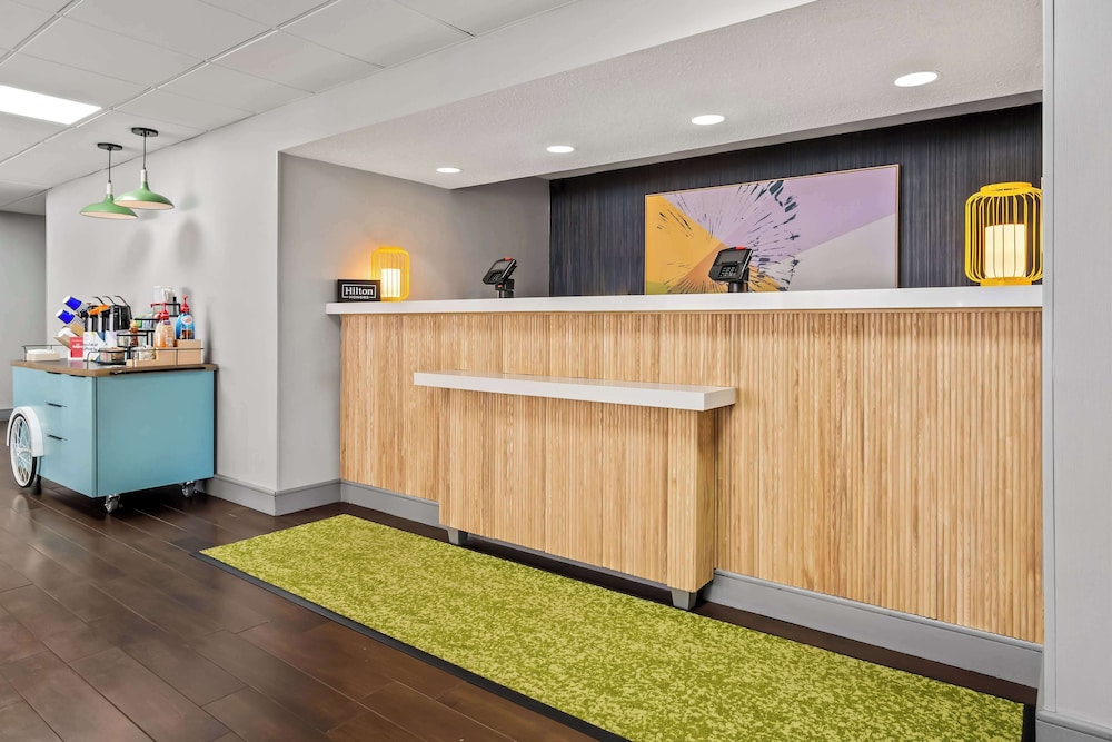 Spark by Hilton Stevensville - photo 9