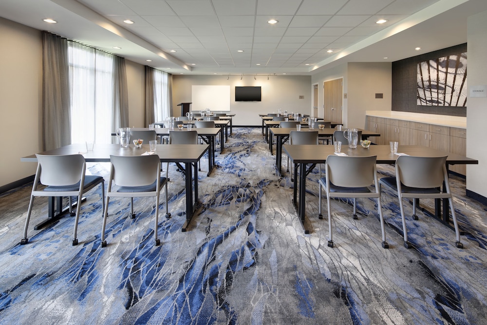 Fairfield Inn & Suites by Marriott Tampa Wesley Chapel - photo 31