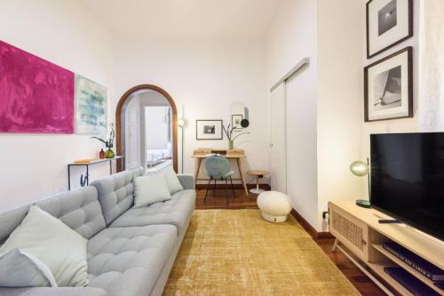 Apartments Florence Oricellai two bedroom apartment — 4-Star Luxury Hotel in Florence, Italy