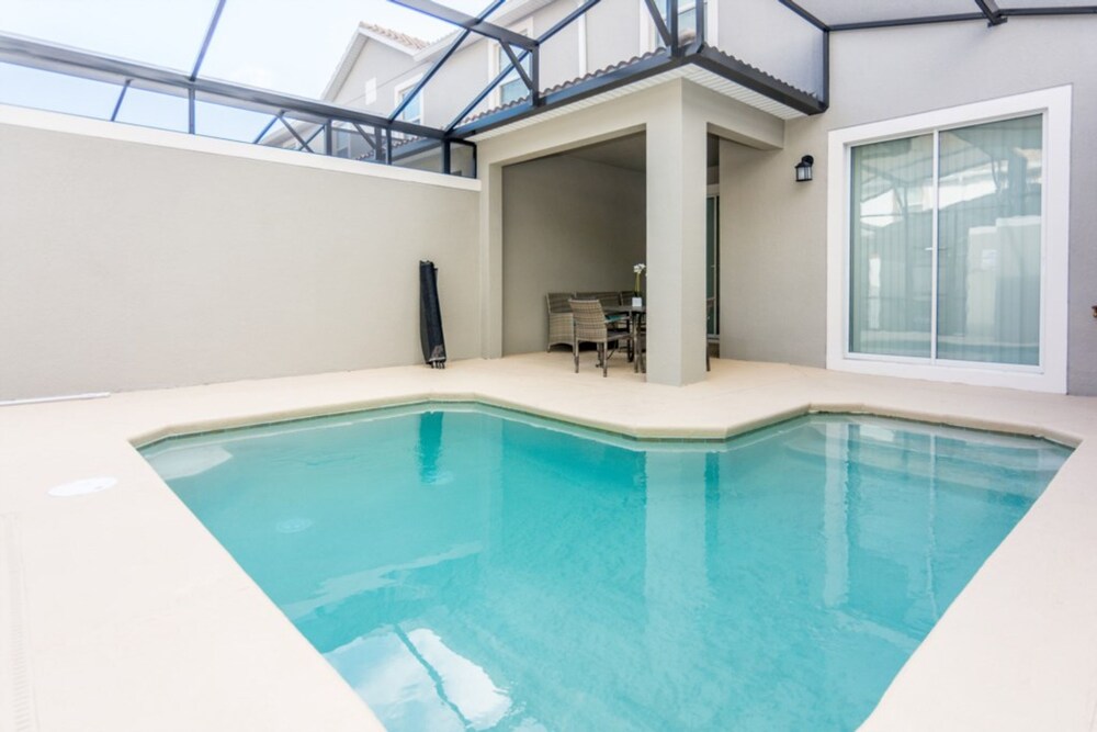 4 Bedrooms 3 Bathrooms Storey Lake 4809 Ll - photo 32