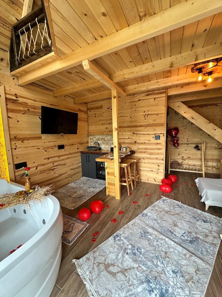 Cile Vadi Bungalov in Camlihemsin, Turkey