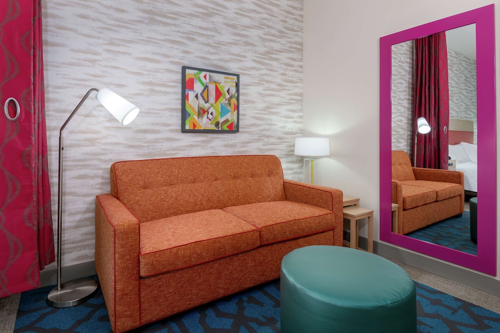 Home2 Suites by Hilton Orlando Near Universal - photo 23