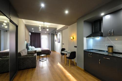 Iren river side apartments