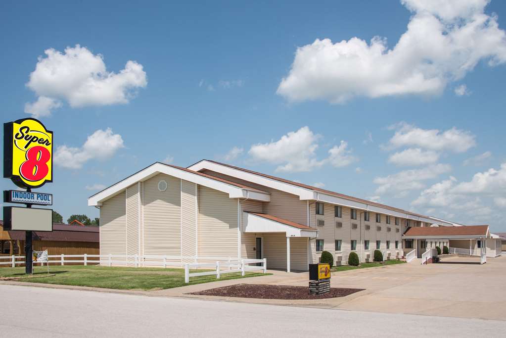 Super 8 by Wyndham Nevada - photo 2