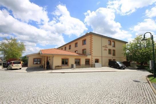 Hotel Alte Dorfschule - carbon neutral hotel in Berlingerode