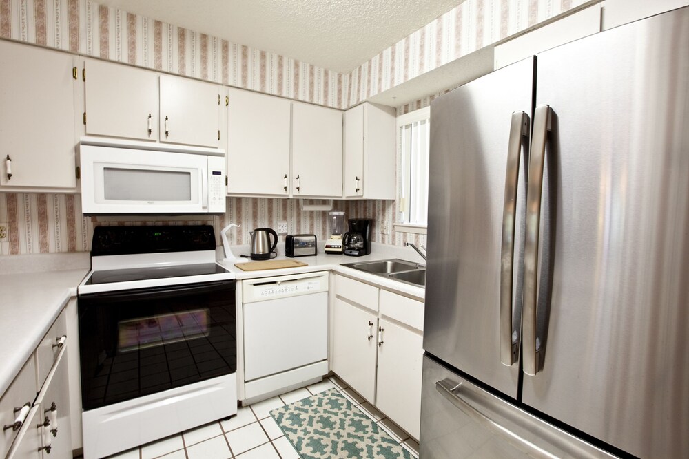 Portside Resort by Panhandle Getaways - photo 38