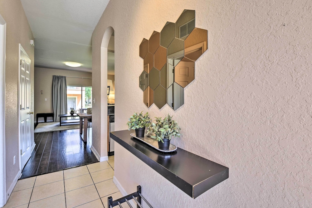 Cozy Resort Townhome w Gas Grill 3 Mi to Disney - photo 30