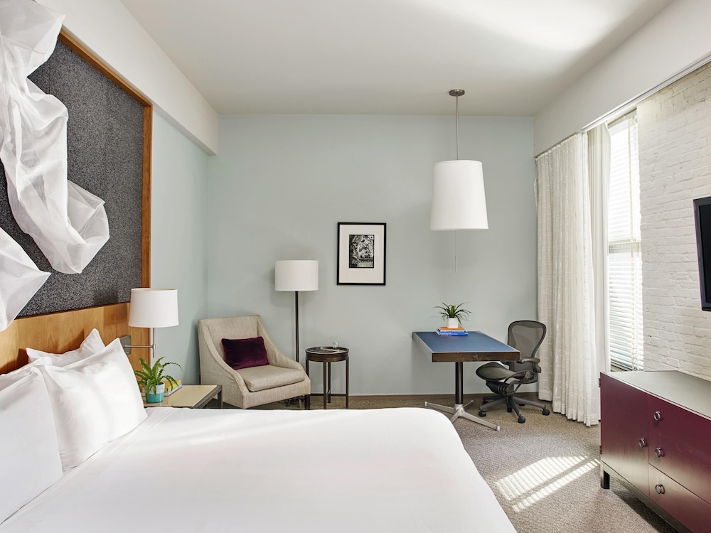 21c Museum Hotel Louisville - photo 17