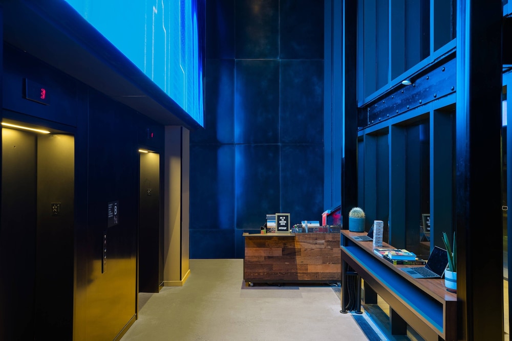 Moxy NYC Downtown - photo 3