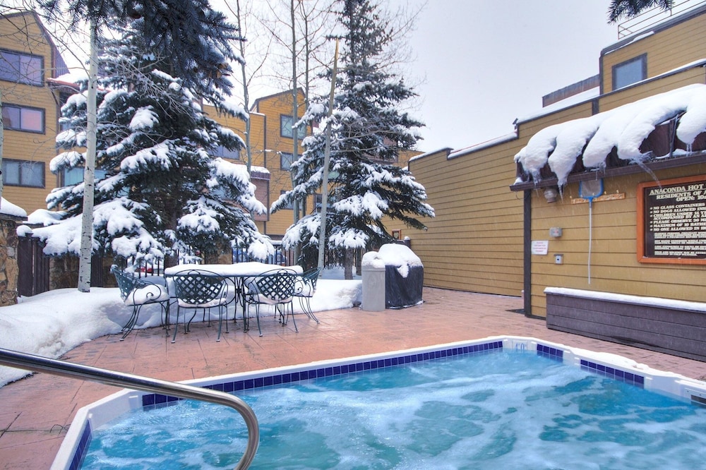 Anaconda 4 Bed 4 Bath by RedAwning - photo 21