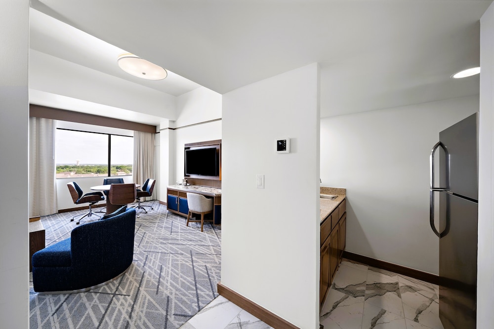 Hilton College Station & Conference Center - photo 41