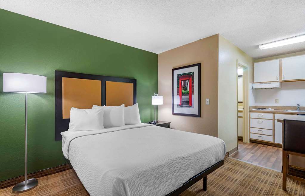 Extended Stay America Select Suites Tampa Brandon - photo 19