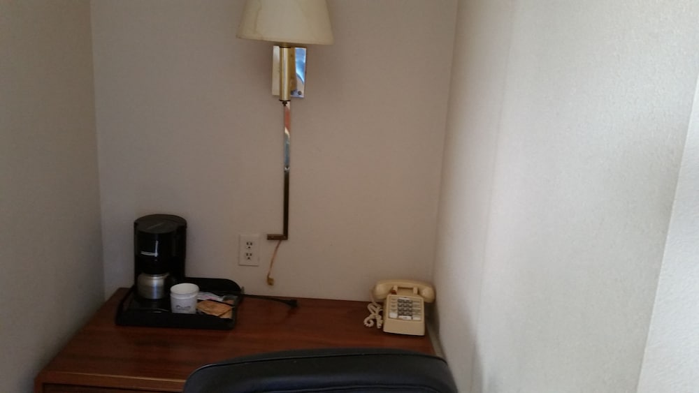 Spillway Motel - photo 8