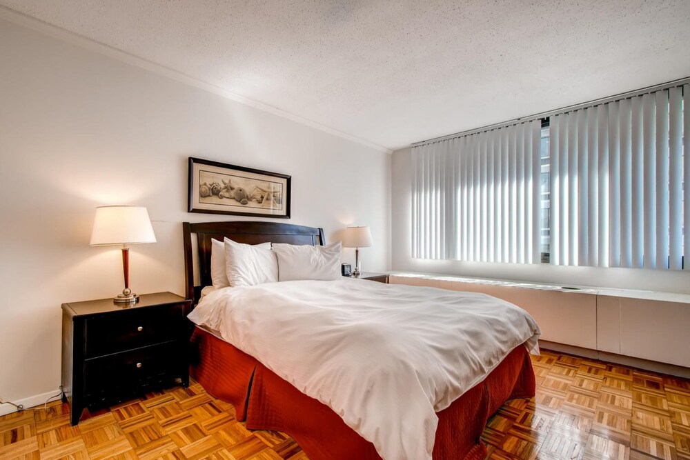 Global Luxury Suites at the Commonwealth - photo 7