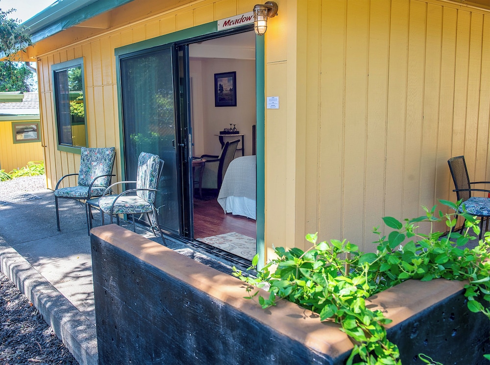 Inn at Buckhorn Cove - photo 20