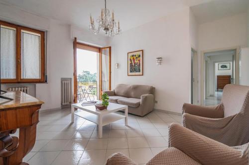 GuestHost Comfy Flat Steps Away from Station — 4-Star Luxury Hotel in Siena, Italy