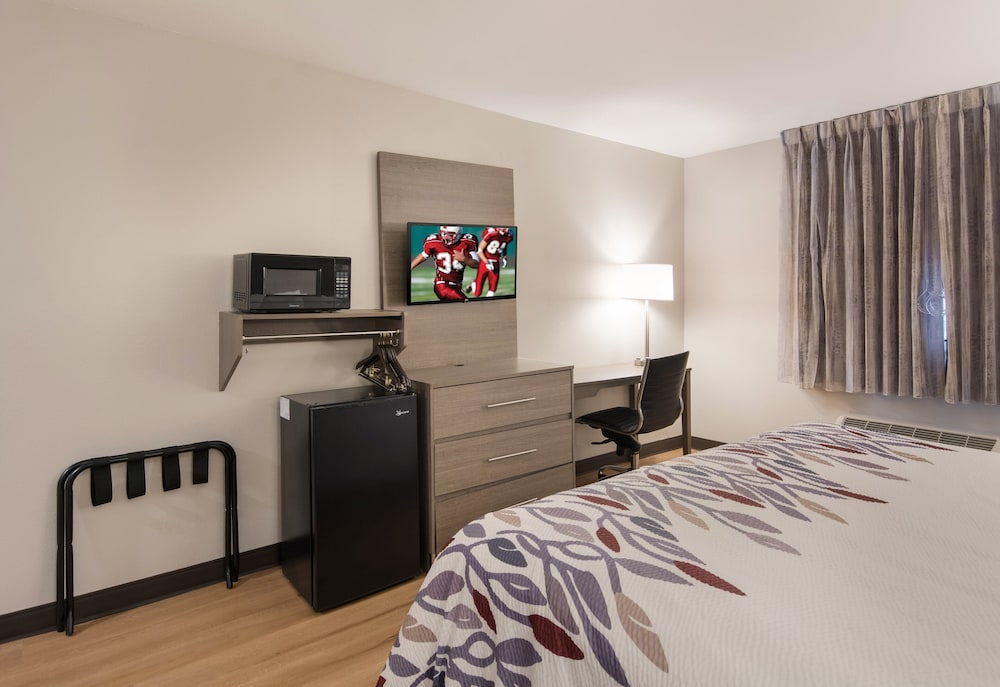 Red Roof Inn Chester - photo 14