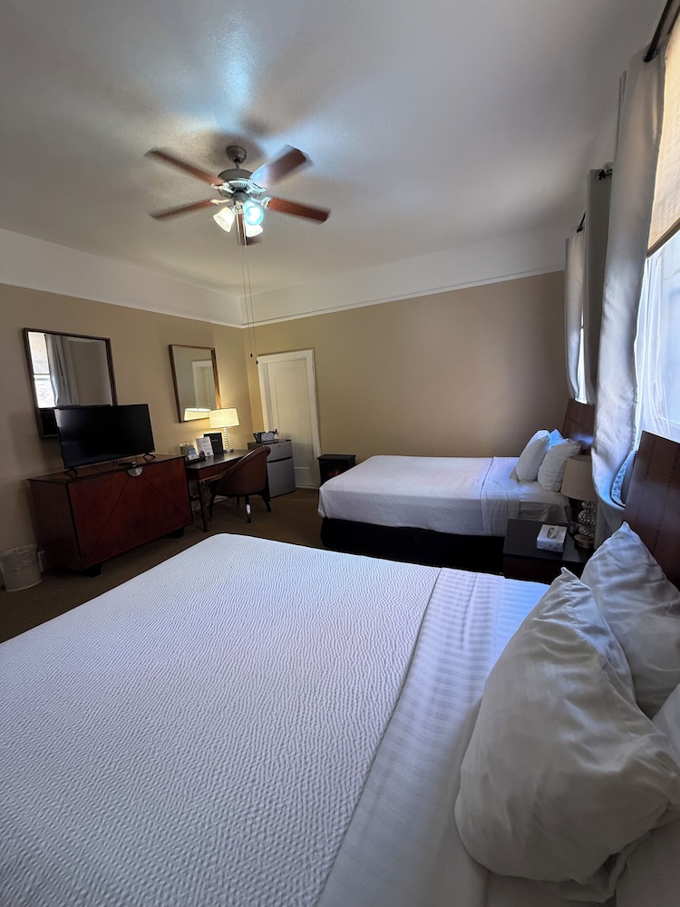 The Gadsden Hotel - photo 16
