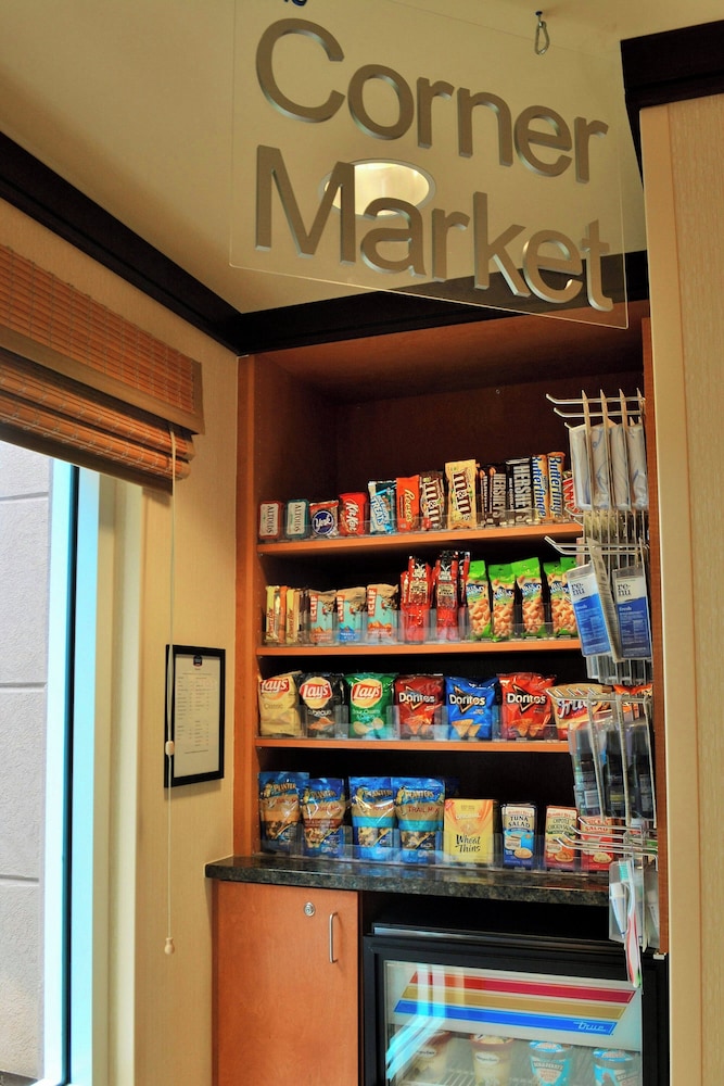 Fairfield by Marriott Inn & Suites Melbourne West Palm Bay - photo 36