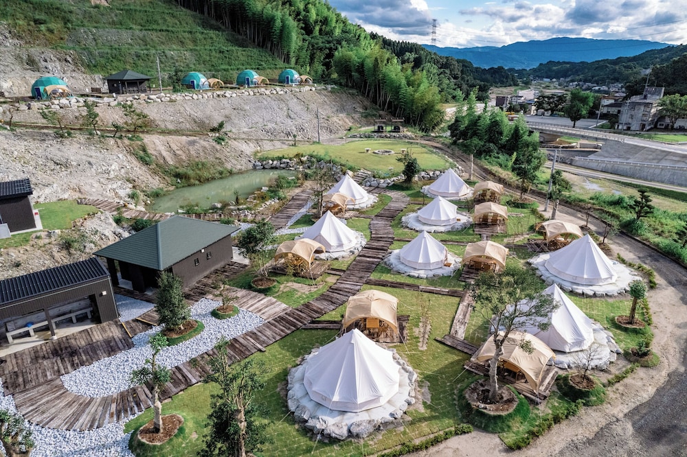 Hakimasue Outdoor Village — Asakura