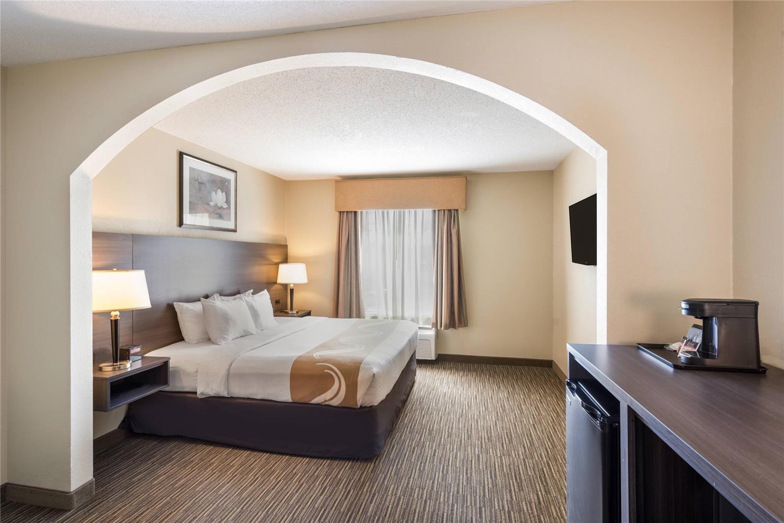 Quality Inn & Suites Fishkill South near I 84 - photo 22
