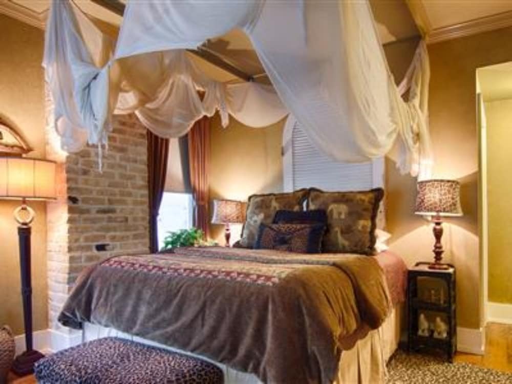 Austin's Inn at Pearl Street - photo 4