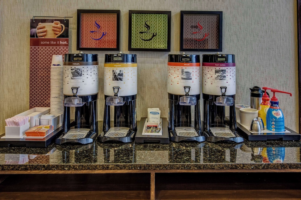 Hampton Inn & Suites Clermont - photo 36