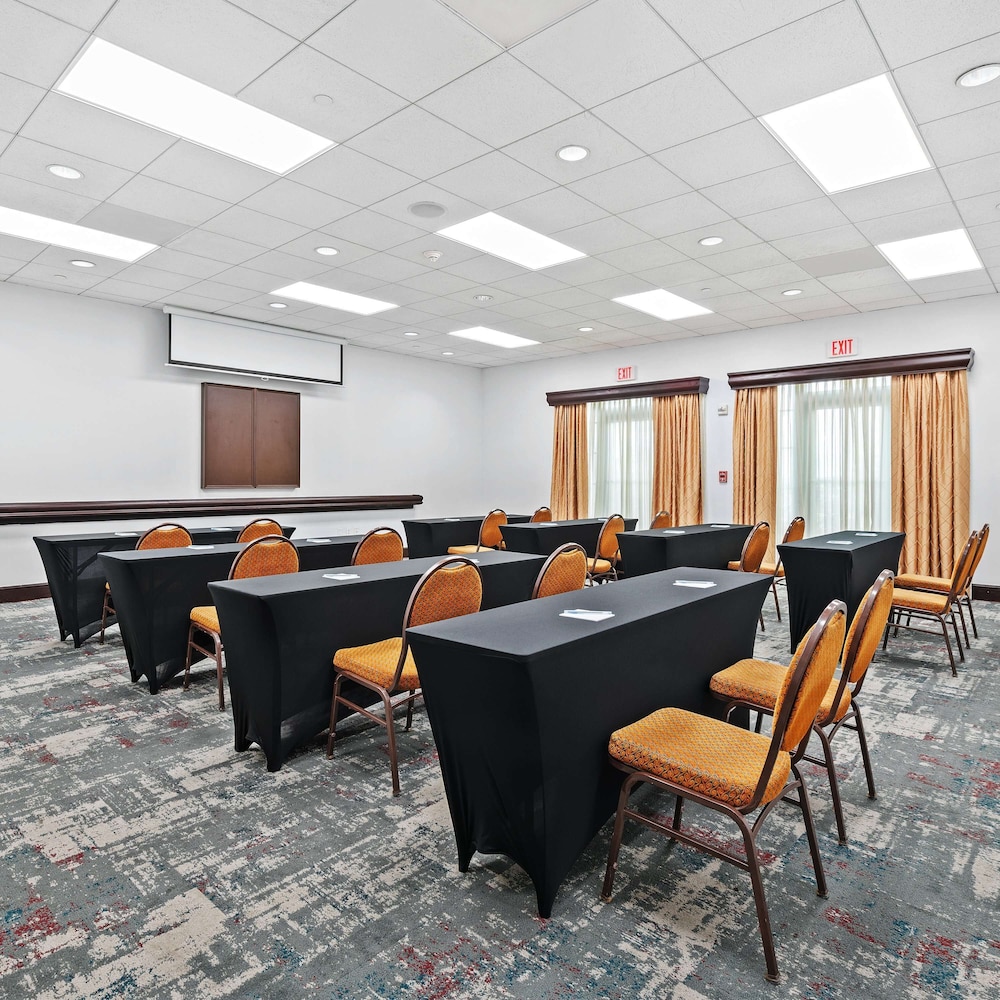 Homewood Suites by Hilton Ft. Lauderdale Airport Cruise Port - photo 52