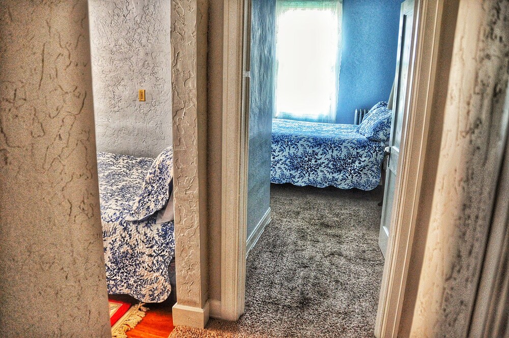La Plaza Inn - photo 20