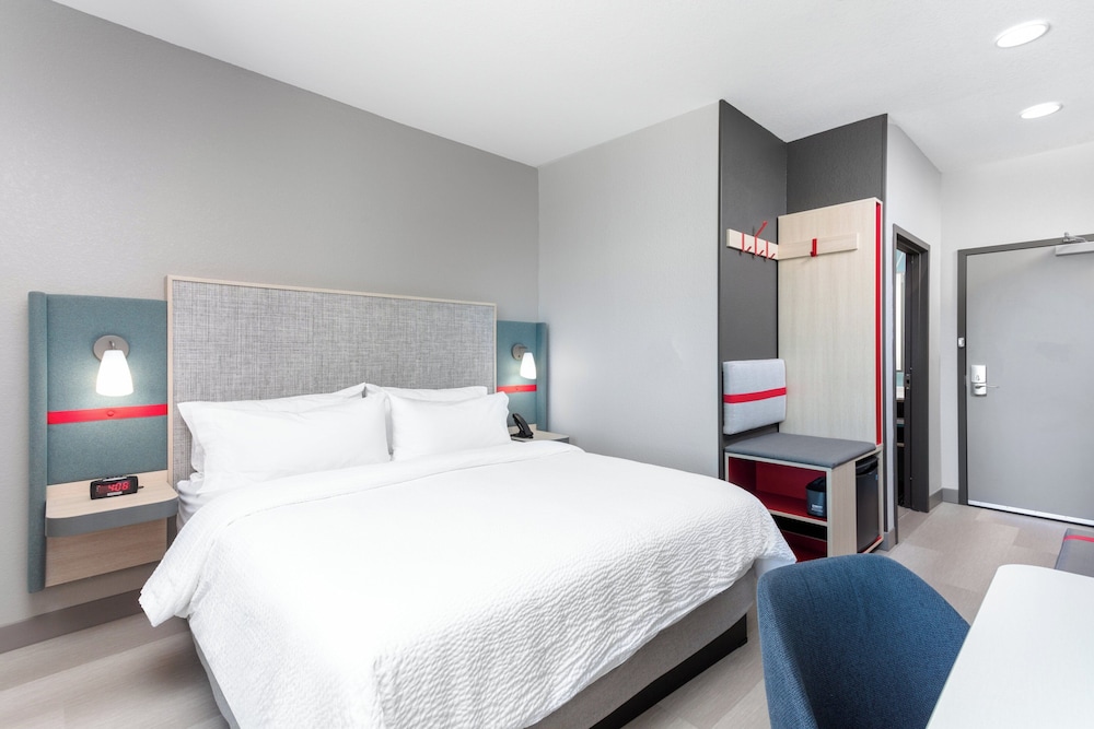 avid hotel North Platte by IHG - photo 9