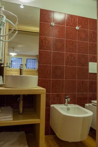Zwargji - carbon neutral hotel in Formazza